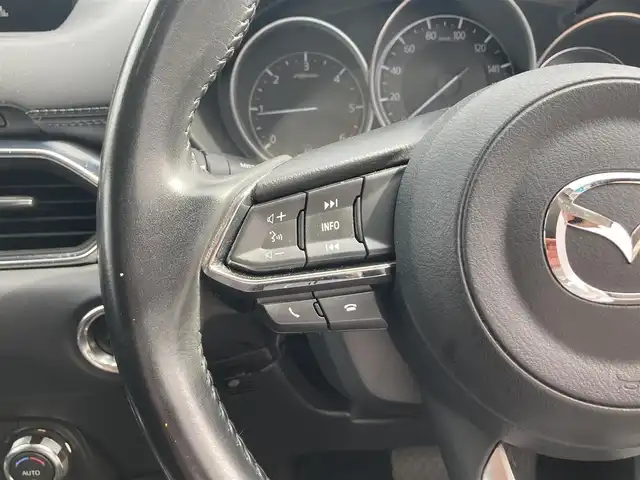 マツダ ＣＸ－５ XD プロアクティブ 長崎県 2017(平29)年 4.1万km ディープクリスタルブルーマイカ 衝突被害軽減ブレーキ/レーダークルーズコントロール/純正ディスプレイオーディオ/(Bluetooth接続・フルセグTV・DVD再生)/ETC/バックカメラ/ドライブレコーダー【UR-D200S】/電子パーキング/オートホールド機能/革巻きステアリング/ステアリングスイッチ/コーナーセンサー/横すべり防止装置/アイドリングストップ/LEDオートヘッドライト/ISOFIX