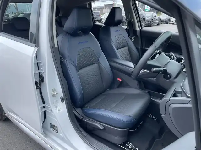 日産 ノート オーテック 滋賀県 2021(令3)年 3.6万km ピュアホワイトパール / スーパーブラック 2トーン 禁煙車/純正９型ナビ/【Bluetooth/フルセグTV/CD/DVD】/バックカメラ/ビルトインＥＴＣ/寒冷地仕様/・シートヒーター/・ステアリングヒーター/ＬＥＤヘッドライト/オートホールド/エマージェンシーブレーキ/オートハイビーム/コーナーセンサー/純正１６インチアルミ/スマートキー