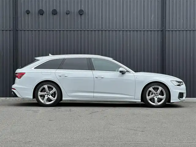 アウディ アウディ Ａ６ アバント 40TDIクワトロ Sライン 福島県 2022(令4)年 3.4万km グレイシアホワイトメタリック ワンオーナー/テクノロジーパッケージ/・4ゾーンデラックスオートマチックエアコンディショナー/・パワークロージングドア/・シートヒーター（フロント/リヤ）/・ワイヤレスチャージング/・ステアリングホイール 3スポークレザーマルチファンクション/パドルシフトヒーター/HDマトリクスLEDヘッドライト/黒レザーシート/メモリ付パワーシート/バーチャルコックピットプラス/純正MMIナビ/CarPlay/360°カメラ/フルセグTV/アダプティブクルーズコントロール/サイドアシスト/アクティブレーンアシスト/パーキングアシストプラス/アウディプレセンス/パワーバックドア/純正19インチAW/純正前後ドラレコ/取扱説明書/保証書/スペアキー