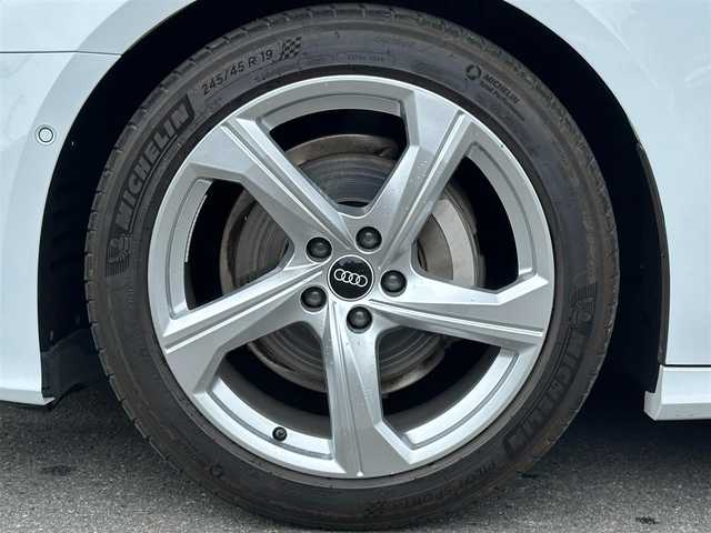 アウディ アウディ Ａ６ アバント 40TDIクワトロ Sライン 福島県 2022(令4)年 3.4万km グレイシアホワイトメタリック ワンオーナー/テクノロジーパッケージ/・4ゾーンデラックスオートマチックエアコンディショナー/・パワークロージングドア/・シートヒーター（フロント/リヤ）/・ワイヤレスチャージング/・ステアリングホイール 3スポークレザーマルチファンクション/パドルシフトヒーター/HDマトリクスLEDヘッドライト/黒レザーシート/メモリ付パワーシート/バーチャルコックピットプラス/純正MMIナビ/CarPlay/360°カメラ/フルセグTV/アダプティブクルーズコントロール/サイドアシスト/アクティブレーンアシスト/パーキングアシストプラス/アウディプレセンス/パワーバックドア/純正19インチAW/純正前後ドラレコ/取扱説明書/保証書/スペアキー