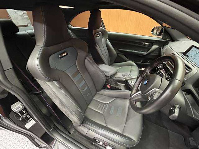ＢＭＷ Ｍ２ コンペティション 千葉県 2019(平31)年 1.5万km サファイアブラックP サンルーフ　/クルーズコントロール　/半革シート　/ｈａｒｍａｎｋａｒｄｏｎサウンド　/ナビ　/Ｂｌｕｅｔｏｏｔｈ接続　/バックカメラ　/アダプティブＬＥＤライト　/ＰＤＣ　/衝突軽減Ｂ　/ＬＫＡ　/ドラレコ
