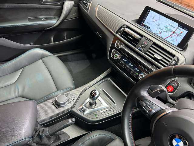 ＢＭＷ Ｍ２ コンペティション 千葉県 2019(平31)年 1.5万km サファイアブラックP サンルーフ　/クルーズコントロール　/半革シート　/ｈａｒｍａｎｋａｒｄｏｎサウンド　/ナビ　/Ｂｌｕｅｔｏｏｔｈ接続　/バックカメラ　/アダプティブＬＥＤライト　/ＰＤＣ　/衝突軽減Ｂ　/ＬＫＡ　/ドラレコ