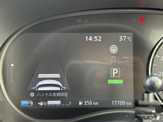 日産 キックス X 東京都 2020(令2)年 1.8万km ナイトベールパープル ワンオーナー　/KENWOOD9インチフローティングナビ/・フルセグ/・Bluetooth/・Apple CarPlay/バックカメラ/全方位カメラ/プロパイロット/・インテリジェント エマージェンシーブレーキ/・前方衝突予測警報/・車線逸脱防止支援システム/・踏み間違い衝突防止アシスト/ドライブレコーダー/純正フロアマット/純正17インチアルミホイール/デジタルインナーミラー/電子パーキング/ブレーキホールド/ドアバイザー/ルーフレール/ETC/スマートキー/スペアキー