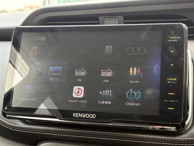 日産 キックス X 東京都 2020(令2)年 1.8万km ナイトベールパープル ワンオーナー　/KENWOOD9インチフローティングナビ/・フルセグ/・Bluetooth/・Apple CarPlay/バックカメラ/全方位カメラ/プロパイロット/・インテリジェント エマージェンシーブレーキ/・前方衝突予測警報/・車線逸脱防止支援システム/・踏み間違い衝突防止アシスト/ドライブレコーダー/純正フロアマット/純正17インチアルミホイール/デジタルインナーミラー/電子パーキング/ブレーキホールド/ドアバイザー/ルーフレール/ETC/スマートキー/スペアキー