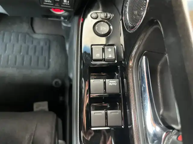 ホンダ Ｎ ＢＯＸ カスタム G L ホンダセンシング 高知県 2020(令2)年 3.8万km プレミアムベルベットパープル・パール 純正ナビ/フルセグテレビ/ETC/バックカメラ/アイドリングストップ/クルーズコントロール/両側パワースライドドア/スペアキー/AAC/純正フロアマット/純正14インチアルミホイール/横滑り防止装置/盗難防止装置/衝突被害軽減システム/レーンキープアシスト/コーナーセンサー/オートライト/LEDヘッドライト/運転席＋助手席＋サイドエアバッグ