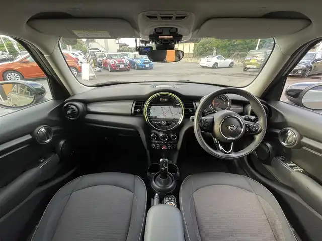 ＭＩＮＩ ミニ クーパー D 栃木県 2020(令2)年 3万km グレーⅡ ワンオーナー /社外TVチューナー/インテリジェントセーフティ/コンフォートアクセス/パークディスタンスコントロール/ナビ/バックカメラ/ETC/LEDヘッドライト/オートライト/ドライブレコーダー