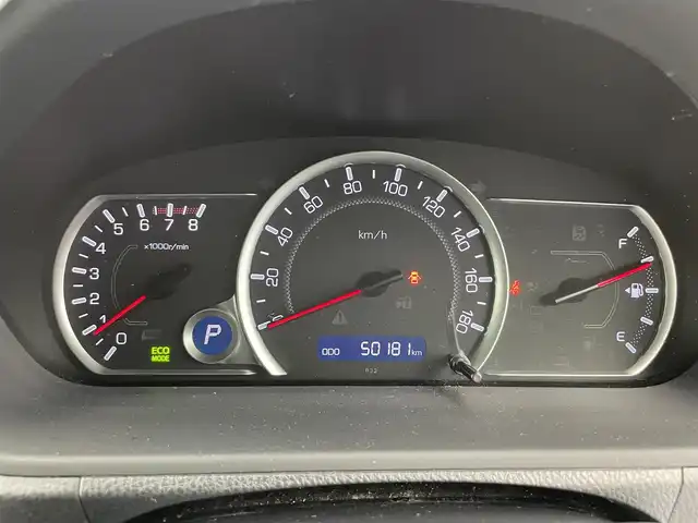 トヨタ ノア Si 富山県 2014(平26)年 5.1万km ダークバイオレットマイカメタリック ALPINEメモリナビ /フルセグTV/BT/DVD/CD/ALPINEフリップダウンモニター/バックカメラ/ETC/ドライブレコーダー/両側パワースライドドア /オートライト/純正フロアマット/純正16インチアルミ/保証書・取扱説明書/ワンオーナー