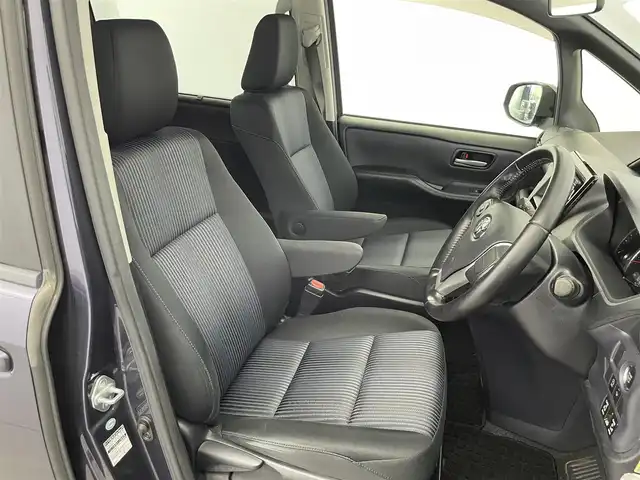 トヨタ ノア Si 富山県 2014(平26)年 5.1万km ダークバイオレットマイカメタリック ALPINEメモリナビ /フルセグTV/BT/DVD/CD/ALPINEフリップダウンモニター/バックカメラ/ETC/ドライブレコーダー/両側パワースライドドア /オートライト/純正フロアマット/純正16インチアルミ/保証書・取扱説明書/ワンオーナー