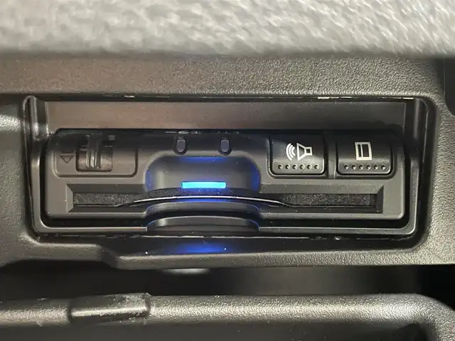 日産 セレナ ハイウェイスター Vセレクション 大阪府 2017(平29)年 4.2万km ダイヤモンドブラック ProPILOT 純正9incナビTV 360カメラ 後席モニター ETC デジタルインナーミラー 両側パワースライドドア 衝突軽減 レーダーC クリアランスソナー パークアシスト ドラレコ