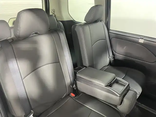 日産 セレナ ハイウェイスター Vセレクション 大阪府 2017(平29)年 4.2万km ダイヤモンドブラック ProPILOT 純正9incナビTV 360カメラ 後席モニター ETC デジタルインナーミラー 両側パワースライドドア 衝突軽減 レーダーC クリアランスソナー パークアシスト ドラレコ