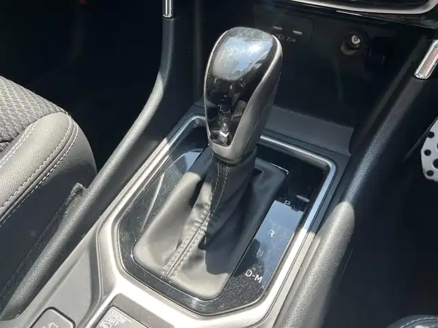 スバル フォレスター ハイブリッド アドバンス 滋賀県 2020(令2)年 5.7万km マグネタイトグレーメタリック 純正８インチナビ/(CD/DVD/SD/iPod/フルセグTV/Bluetooth)/クルーズコントロール/バックカメラ/サイドカメラ/コーナーセンサー/デジタルインナーミラー/ETC2.0/フリップダウンモニター/パワーシート(D/N)/シートメモリー/シートヒーター/ステアリングスイッチ/純正18インチアルミホイール/LEDヘッドライト