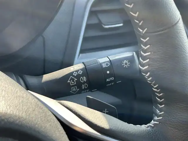 スバル フォレスター ハイブリッド アドバンス 広島県 2020(令2)年 5.7万km マグネタイトグレーメタリック 純正８インチナビ　　　　CN-LR840DFD/ 「Bluetooth/フルセグ/CD/DVD」/ALPINEフリップダウンモニター　　TMX-RM3205/ステアリングヒーター　/全席シートヒーター　/シートメモリ　/デジタルインナーミラー/ハーフレザーシート　/レーダークルーズコントロール/バックカメラ/パドルシフト　/ヘッドライトレベライザー/衝突軽減ブレーキシステム　/ＥＴＣ/ドライブレコーダー/車線逸脱防止システム/コーナーセンサー/LEDヘッドライト/純正１８インチアルミ/純正フロアマット/スマートキー/プッシュスタート/保証書/取扱説明書