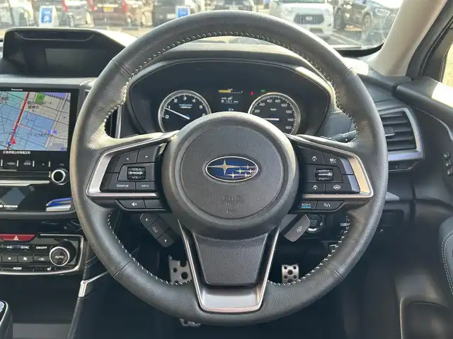 スバル フォレスター ハイブリッド アドバンス 広島県 2020(令2)年 5.7万km マグネタイトグレーメタリック 純正８インチナビ　　　　CN-LR840DFD/ 「Bluetooth/フルセグ/CD/DVD」/ALPINEフリップダウンモニター　　TMX-RM3205/ステアリングヒーター　/全席シートヒーター　/シートメモリ　/デジタルインナーミラー/ハーフレザーシート　/レーダークルーズコントロール/バックカメラ/パドルシフト　/ヘッドライトレベライザー/衝突軽減ブレーキシステム　/ＥＴＣ/ドライブレコーダー/車線逸脱防止システム/コーナーセンサー/LEDヘッドライト/純正１８インチアルミ/純正フロアマット/スマートキー/プッシュスタート/保証書/取扱説明書