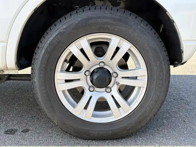 スズキ ジムニー ランドベンチャー 岩手県 2016(平28)年 7.2万km パールホワイト 禁煙車/4WD(切替)/シートヒーター/ミラーヒーター/背面タイヤ/社外ナビ/→フルセグTV/Bluetooth/CD/DVD/FM/AM/ステアリングスイッチ/〇電動格納ミラー/〇ウィンカーミラー/〇フロアマット/〇ドアバイザー/〇シガーソケット/オートライト/フォグライト/夏タイヤアルミホイール車載