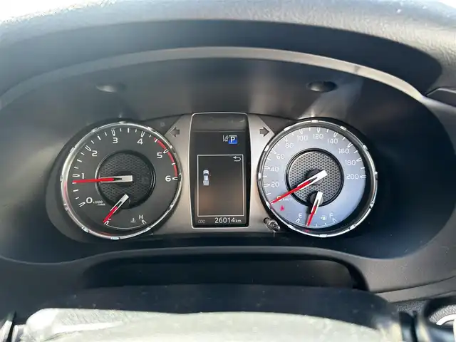 トヨタ ハイラックス Z GRスポーツ 道北・旭川 2022(令4)年 2.6万km アティチュードブラックマイカ 純正ナビ/全方位カメラ/アルパインデジタルインナーミラー/（前後ドライブレコーダー）/純正ベッドライナー/TRDキャノピー/GR専用シート/パドルシフト/運転席パワーシート/コーナーセンサー/ETC