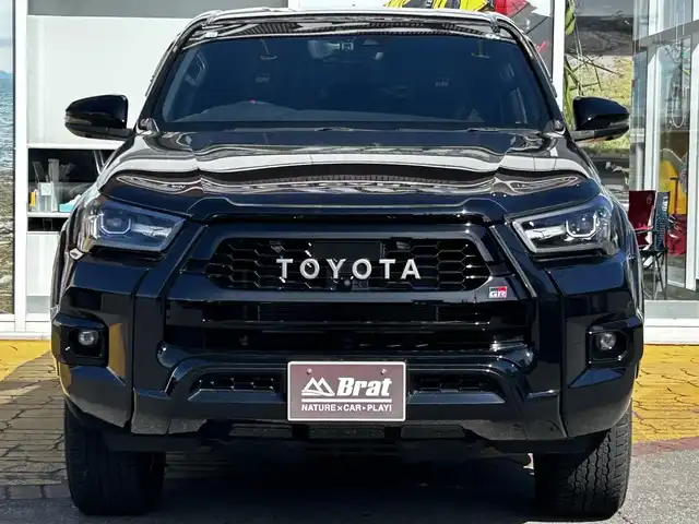 トヨタ ハイラックス Z GRスポーツ 道北・旭川 2022(令4)年 2.6万km アティチュードブラックマイカ 純正ナビ/全方位カメラ/アルパインデジタルインナーミラー/（前後ドライブレコーダー）/純正ベッドライナー/TRDキャノピー/GR専用シート/パドルシフト/運転席パワーシート/コーナーセンサー/ETC