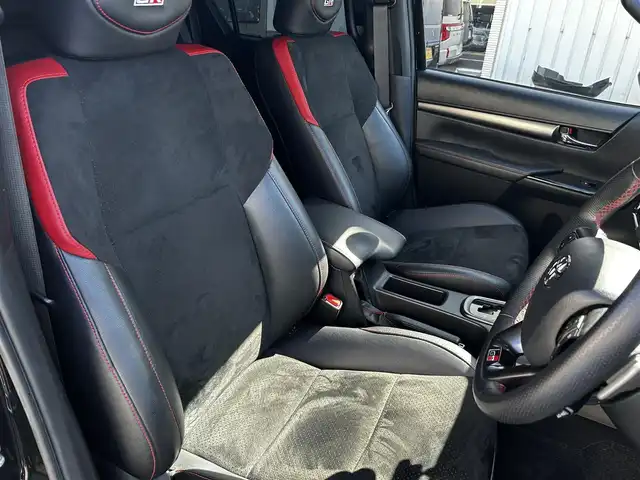 トヨタ ハイラックス Z GRスポーツ 道北・旭川 2022(令4)年 2.6万km アティチュードブラックマイカ 純正ナビ/全方位カメラ/アルパインデジタルインナーミラー/（前後ドライブレコーダー）/純正ベッドライナー/TRDキャノピー/GR専用シート/パドルシフト/運転席パワーシート/コーナーセンサー/ETC