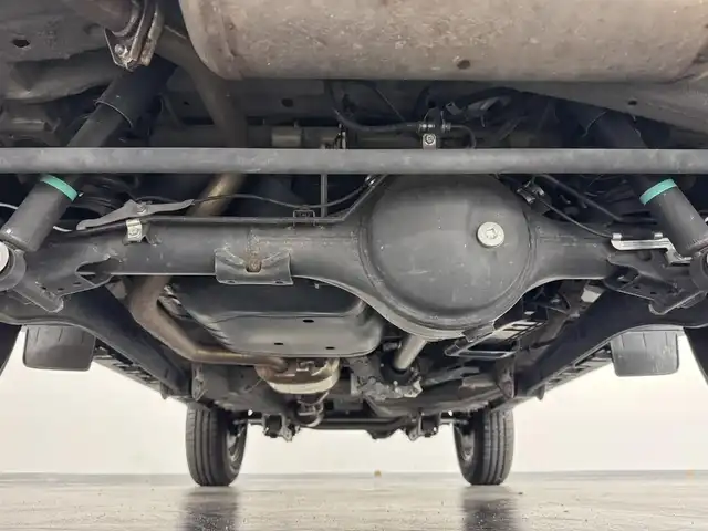 スズキ ジムニー シエラ JC 三重県 2021(令3)年 3.8万km ブルーイッシュブラックパール3 ガソリン/パートタイム4WD/フロア4AT/カロッツェリア 8インチ『楽ナビ』 AVIC-RL711/（CD/DVD/MSV/SD/FM/AM/TV/Bluetooth/iPod/USB/HDMI/AUX）/バックカメラ/ドライブレコーダー 前後/ビルトイン ETC/安全/・デュアルセンサーブレーキサポート/・車線逸脱警報機能/・ふらつき警報機能/・標識認識機能/・ハイビームアシスト/・トラクションコントロールシステム/・ヒルディセントコントロール/など/装備/・シートカバー（革調）/・クルーズコントロール/・シートヒーター（D/N）/・オートエアコン/・ステアリングスイッチ/・オートライト/・LEDヘッドランプ/・フロントフォグランプ/・プッシュスタート/・電動格納ドアミラー/・純正15inAW/・背面スペアタイヤ/・保/取/ナビ取/・スマートキーx1/など