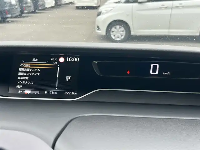 日産 セレナ マルチベッド ハイウェイスター V 大阪府 2020(令2)年 2.6万km ダイヤモンドブラック 純正10インチナビ(BT/フルセグ/CD/DVD)/全方位カメラ/後席モニター/プロパイロット/エマージェンシーブレーキ/ブラインドスポットモニター/コーナーセンサー/盗難防止装置/両側パワースライドドア/ETC/LEDヘッドライト/オートライト/レザーシート/純正アルミホイール/純正フロアマット/エンジンスタートボタン
