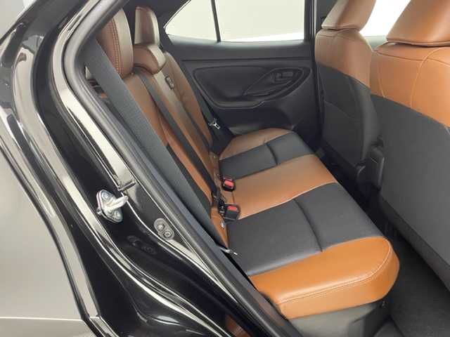 トヨタ ヤリスクロス ハイブリッド Z アドベンチャー 兵庫県 2025(令7)年 0.1千km ブラックマイカ 純正メモリナビ/（フルセグ、BT、USB、Miracast、HDMI）/純正DA/登録済み未使用車/アラウンドビューモニター/コーナーセンサー/パワーシート/レザーシート/シートヒーター/ステアリングヒーター/ビルトインETC２．０/LDA/PCS/PDA/RCTA/PKSB/BSM/ACC/ルーフレール/LEDヘッドライト/オートハイビーム/純正１８インチAW/スペアキー×１