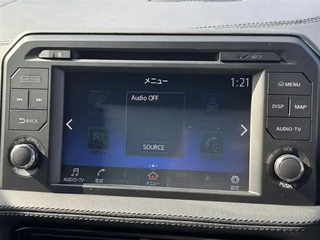 日産 ＧＴ－Ｒ プレミアムエディション 三重県 2016(平28)年 2.5万km メテオフレークブラックパール カーウイングスナビゲーションシステム/・8インチワイドディスプレイ/・HDDナビ/・地デジTV/・DVD/CD/・Bluetooth/BOSEサウンドシステム/・アクティブノイズコントロール/・アクティブサウンドコントロール/バックビューモニター/クリアランスソナー /ブラック革/パールスエードコンビシート/前席パワーシート/前席シートヒーター/純正ドライブレコーダー/ビルトインETC/純正20インチRAYS製5本Y字スポークブラック塗装アルミホイール/ダンプトロニック(BILSTEIN製電子制御可変ダンパー)/brembo製フロント6ポッド/リア4ポッドイエロー塗装ブレーキキャリパー/ドリルドブレーキローター/ダークグレー塗装フロントスポイラー /ダークグレー塗装サイドシルスポイラー/ボディ同色リアスポイラー/チタン合金製マフラー一体ダークグレー塗装リアアンダースポイラー/リアフォグランプ/LEDヘッドランプ/・オートライト/LEDフォグランプ/プッシュエンジンスタート/インテリジェントキー