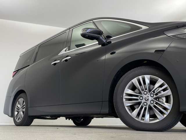 トヨタ アルファードハイブリット Z 新潟県 2024(令6)年 0.6万km ブラック ムーンルーフ/純正14インチコネクティッドナビ/フルセグTV/BT/USB/バック/サイド/フロントカメラ/・ブラインドスポットモニター/・クリアランスソナー/カラーヘッドアップディスプレイ/ETC2.0/おくだけ充電/デジタルインナーミラー/ステアリングヒーター/快適温熱シート/ベンチレーションシート（フロント・セカンドシート）/リヤヒーターエアカーテン/D/N席パワーシート/レザーシート/ウッドコンビステアリング/パワースライドドア/パワーバックドア/オートライト/3眼LEDヘッドランプ/純正18インチアルミホイール/パワーサイドサンシェード/プッシュスタート/スマートキー