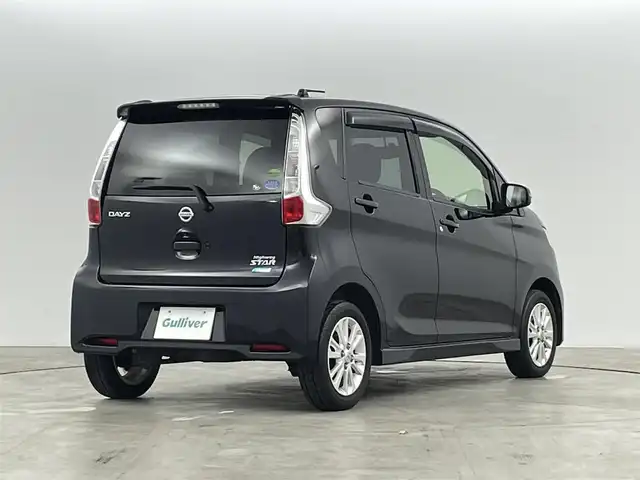 日産 デイズ ハイウェイスターX 福島県 2013(平25)年 5.4万km ブラック 純正7インチナビ/・フルセグ/TV/SD/CD/FM/AM/バックカメラ/ベンチシート/純正アルミホイール付きサマータイヤ/純正フロアマット/純正ドアバイザー/アイドリングストップ/ウィンカーミラー/プッシュスタート/・スマートキー