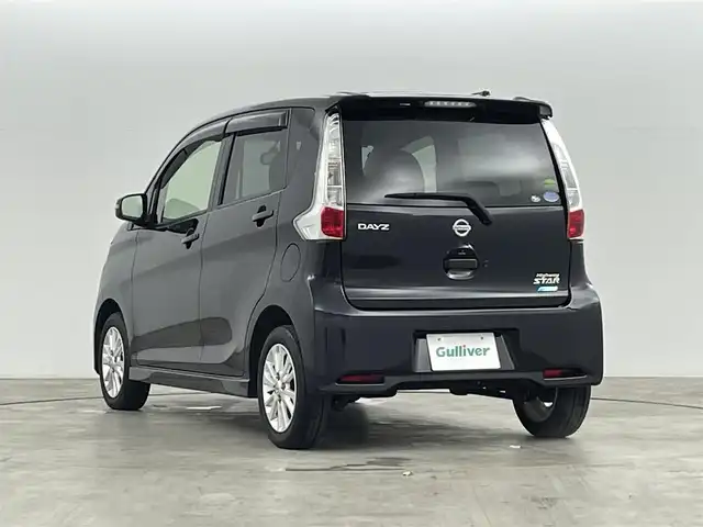 日産 デイズ ハイウェイスターX 福島県 2013(平25)年 5.4万km ブラック 純正7インチナビ/・フルセグ/TV/SD/CD/FM/AM/バックカメラ/ベンチシート/純正アルミホイール付きサマータイヤ/純正フロアマット/純正ドアバイザー/アイドリングストップ/ウィンカーミラー/プッシュスタート/・スマートキー