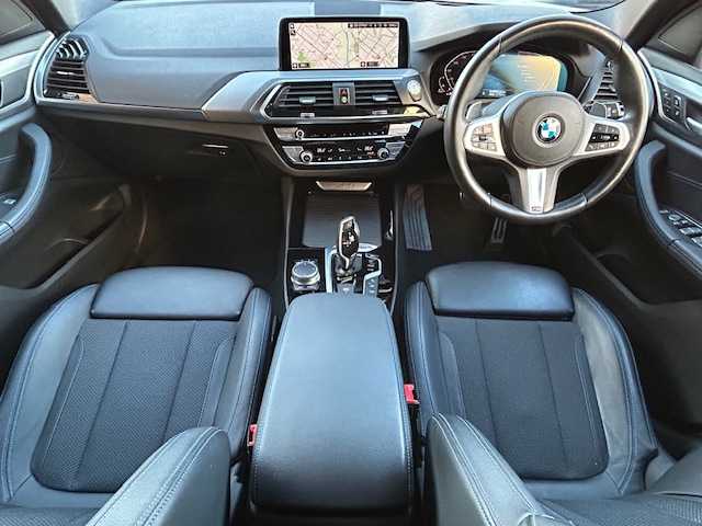 ＢＭＷ Ｘ３ xDrive20d Mスポーツ 道東・釧路十勝 2021(令3)年 3.4万km アルピンホワイトⅢ 4WD/純正HDDナビ/（Bluetooth/フルセグTV/AppleCarPlay）/バックカメラ/純正ETC2.0/純正ドライブレコーダー/アダプティブクルーズコントロール/ブラインドスポットモニター/横滑り防止装置/レーンキープアシスト/コーナーセンサー/ハーフレザーシート/ワイヤレス充電/シートヒーター/メモリ機能付パワーシート/パワーバックドア/純正LEDヘッドライト/純正19インチアルミホイール/純正フロアマット/保証書