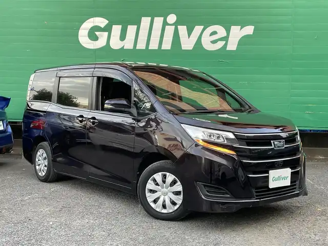 トヨタ ノア X 東京都 2019(平31)年 2.6万km ボルドーマイカメタリック ワンオーナー/トヨタセーフティセンス/・プリクラッシュセーフティ/・レーンディパチャーアラート/・オートマチックハイビーム/純正ナビ（NSCN-W68）/・ＴＶ/Bluetooth/DVD/両側電動スライドドア/プッシュスタート/スマートキー/リヤオートエアコン/オートライト/オートハイビーム/ETC/スペアキー/新車時保証書/取扱説明書