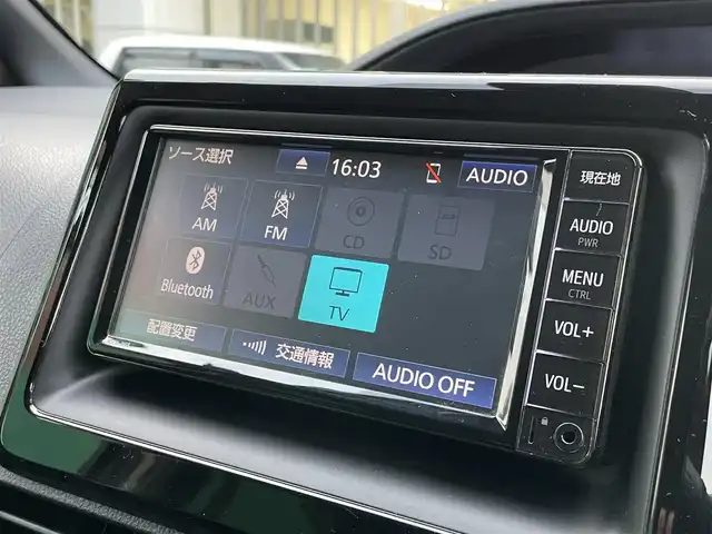 トヨタ ノア X 東京都 2019(平31)年 2.6万km ボルドーマイカメタリック ワンオーナー/トヨタセーフティセンス/・プリクラッシュセーフティ/・レーンディパチャーアラート/・オートマチックハイビーム/純正ナビ（NSCN-W68）/・ＴＶ/Bluetooth/DVD/両側電動スライドドア/プッシュスタート/スマートキー/リヤオートエアコン/オートライト/オートハイビーム/ETC/スペアキー/新車時保証書/取扱説明書