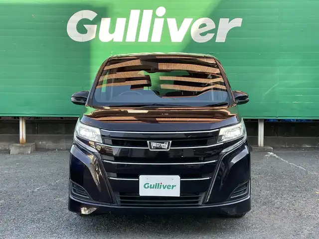 トヨタ ノア X 東京都 2019(平31)年 2.6万km ボルドーマイカメタリック ワンオーナー/トヨタセーフティセンス/・プリクラッシュセーフティ/・レーンディパチャーアラート/・オートマチックハイビーム/純正ナビ（NSCN-W68）/・ＴＶ/Bluetooth/DVD/両側電動スライドドア/プッシュスタート/スマートキー/リヤオートエアコン/オートライト/オートハイビーム/ETC/スペアキー/新車時保証書/取扱説明書