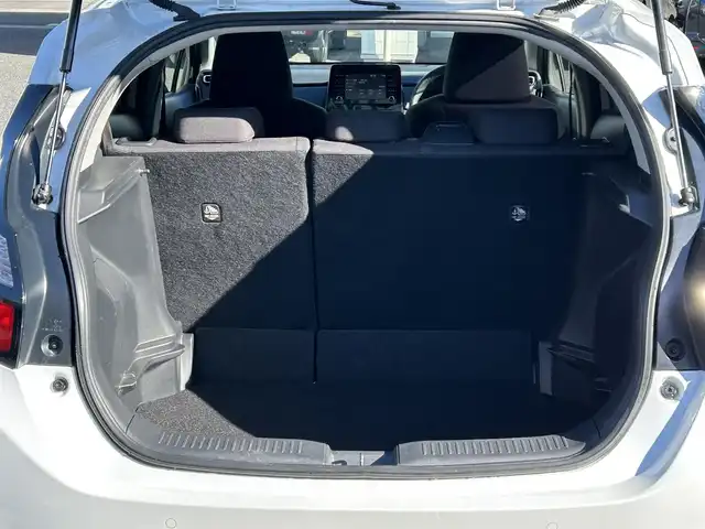 トヨタ アクア G 埼玉県 2023(令5)年 5.3万km プラチナホワイトパールマイカ 純正ナビ/　(Bluetooth/USB/Miracast/FM/AM)/バックカメラ/フルセグテレビ/ビルトインETC2.0/前方ドライブレコーダー/クルーズコントロール/車線逸脱警報/クリアランスソナー/オートLEDライト/オートハイビーム/プッシュスタート/スマートキー