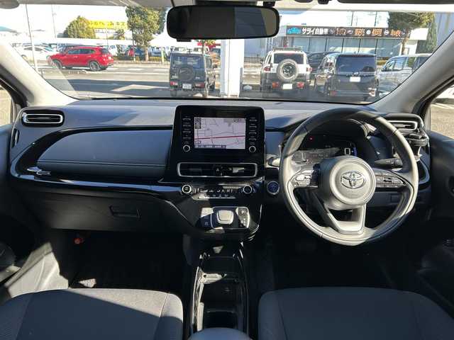 トヨタ アクア G 埼玉県 2023(令5)年 5.3万km プラチナホワイトパールマイカ 純正ナビ/　(Bluetooth/USB/Miracast/FM/AM)/バックカメラ/フルセグテレビ/ビルトインETC2.0/前方ドライブレコーダー/クルーズコントロール/衝突被害軽減ブレーキ/車線逸脱警報/クリアランスソナー/オートLEDライト/オートハイビーム/プッシュスタート/純正フロアマット/スマートキー