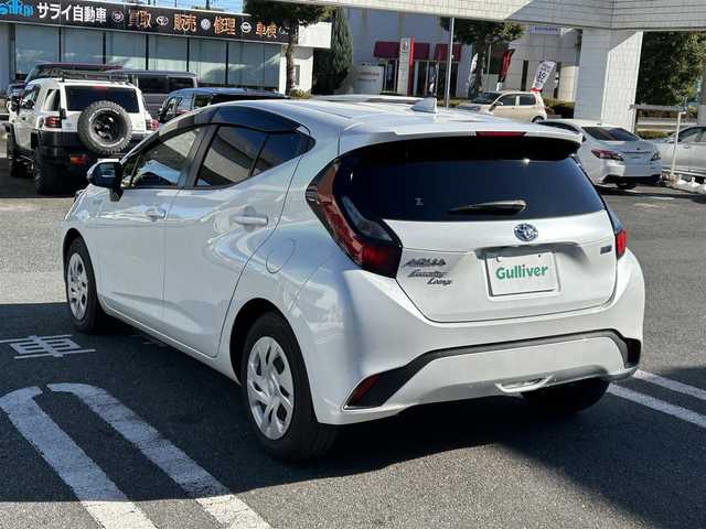 トヨタ アクア G 埼玉県 2023(令5)年 5.3万km プラチナホワイトパールマイカ 純正ナビ/　(Bluetooth/USB/Miracast/FM/AM)/バックカメラ/フルセグテレビ/ビルトインETC2.0/前方ドライブレコーダー/クルーズコントロール/衝突被害軽減ブレーキ/車線逸脱警報/クリアランスソナー/オートLEDライト/オートハイビーム/プッシュスタート/純正フロアマット/スマートキー