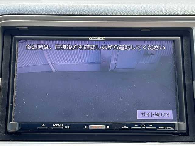 ホンダ ライフ G 三重県 2011(平23)年 5.6万km プレミアムホワイトパール 社外ナビ　ＴＶ／ＣＤ／ラジオ　保証書　取扱説明書　リモコンキー　スペアキー　マニュアルエアコン　バックカメラ　純正フロアマット　フォグランプ　ヘッドライトレベライザー