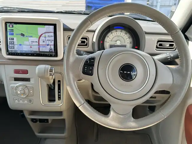 スズキ ラパン X 奈良県 2020(令2)年 2.2万km フォーンベージュM 走行距離　21367km（登録時）/スズキセーフティサポート/・レーザーレーダーと単眼カメラ/・デュアルセンサーブレーキサポート/・誤発信抑制機能/・車線逸脱警報/・ふらつき警報/・先行者発信お知らせ機能/・ハイビームアシスト/・標識認識機能/・後退時ブレーキサポート/・後方誤発進抑制機能/・リヤパーキングセンサー/シートヒーター(運転席）/SDナビ（CN-RZ875）/フルセグテレビ（CD・DVD・BT）/ETC車載器（ビルトインタイプ）/ステアリングスイッチ/ISOFIX/スマートキー