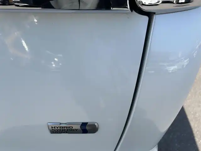 トヨタ ヴォクシー ハイブリッド ZS 煌Ⅱ 岡山県 2019(平31)年 5.1万km ホワイトパールクリスタルシャイン モデリスタエアロ/純正10インチナビ/（AM.FM.BT.TV.CD.DVD）/純正フリップダウンモニター/両側パワースライドドア/トヨタセーフティセンス/・プリクラッシュセーフティ/・オートマチックハイビーム/・レーンディパーチャアラート/バックカメラ/LEDヘッドライト/フォグランプ/びるといんETC/WAC