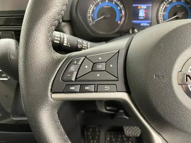 日産 ルークス HWS Gターボ プロパイロットED 兵庫県 2022(令4)年 0.5万km スパークリングレッド/ブラック 純正9インチナビ/（CD/DVD/USB/MSV/AUX/Bluetooth/フルセグTV）/バックカメラ/アラウンドビューモニター/プロパイロット/エマージェンシーブレーキ/LKA/クリアランスソナー/電子パーキング/AUTO HOLD/ターボエンジン/標識認識/横滑り防止装置/衝突軽減システム/コーナーセンサー（前後）/アダクティブクルーズコントロール/ハンズフリースライド/両側パワースライドドア/LEDヘッドライト/LEDフォグランプ/オートライト/ステアリングリモコン/ビルトインETC/サーキュレーター/純正15インチアルミホイール/純正フロアマット/スマートキー/ドアバイザー