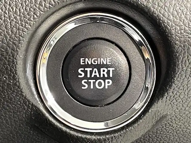 スズキ スイフト RSt 愛知県 2018(平30)年 3.7万km プレミアムシルバーメタリック 純正８インチＳＤナビ　/（Bluetooth・フルセグTV/SD/CD・DVD再生）/アラウンドビューモニター　/レーダークルーズコントロール/シートヒーター　/衝突軽減ブレーキ　/ＬＥＤヘッドライト/パドルシフト　/純正フロアマット　/純正16インチアルミ/フォグランプ
