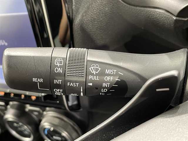 スズキ スイフト RSt 愛知県 2018(平30)年 3.7万km プレミアムシルバーメタリック 純正８インチＳＤナビ　/（Bluetooth・フルセグTV/SD/CD・DVD再生）/アラウンドビューモニター　/レーダークルーズコントロール/シートヒーター　/衝突軽減ブレーキ　/ＬＥＤヘッドライト/パドルシフト　/純正フロアマット　/純正16インチアルミ/フォグランプ