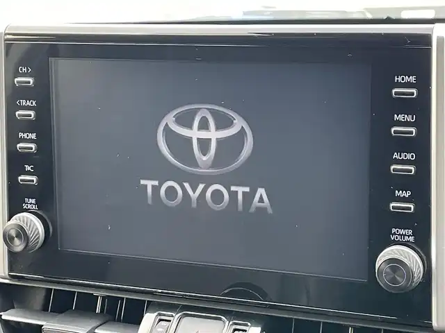 トヨタ ＲＡＶ４ アドベンチャー 大阪府 2020(令2)年 8.6万km アッシュグレーメタリック/アーバンカーキ 純正９インチナビ/   フルセグTV/Bluetooth/USB　/全方位モニター/衝突軽減ブレーキ/横滑り防止装置/コーナーセンサー/ＴＲＤエアロ/レザーシート/ＢＳＭ/前席エアシートヒーター/運転席パワーシート/レーダークルーズコントロール/レーンキープアシスト/ステアリングスイッチ /ダウンヒルアシストコントロール/電動リアゲート/ステアリングヒーター/純正18インチアルミホイール/純正フロアマット/プッシュスタート/スマートキー/ＥＴＣ/ＬＥＤ/禁煙車