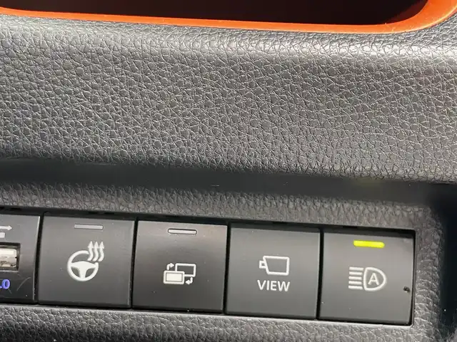 トヨタ ＲＡＶ４ アドベンチャー 大阪府 2020(令2)年 8.6万km アッシュグレーメタリック/アーバンカーキ 純正９インチナビ/   フルセグTV/Bluetooth/USB　/全方位モニター/衝突軽減ブレーキ/横滑り防止装置/コーナーセンサー/ＴＲＤエアロ/レザーシート/ＢＳＭ/前席エアシートヒーター/運転席パワーシート/レーダークルーズコントロール/レーンキープアシスト/ステアリングスイッチ /ダウンヒルアシストコントロール/電動リアゲート/ステアリングヒーター/純正18インチアルミホイール/純正フロアマット/プッシュスタート/スマートキー/ＥＴＣ/ＬＥＤ/禁煙車