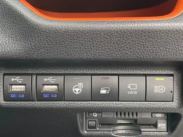 トヨタ ＲＡＶ４ アドベンチャー 大阪府 2020(令2)年 8.6万km アッシュグレーメタリック/アーバンカーキ 純正９インチナビ/   フルセグTV/Bluetooth/USB　/全方位モニター/衝突軽減ブレーキ/横滑り防止装置/コーナーセンサー/ＴＲＤエアロ/レザーシート/ＢＳＭ/前席エアシートヒーター/運転席パワーシート/レーダークルーズコントロール/レーンキープアシスト/ステアリングスイッチ /ダウンヒルアシストコントロール/電動リアゲート/ステアリングヒーター/純正18インチアルミホイール/純正フロアマット/プッシュスタート/スマートキー/ＥＴＣ/ＬＥＤ/禁煙車