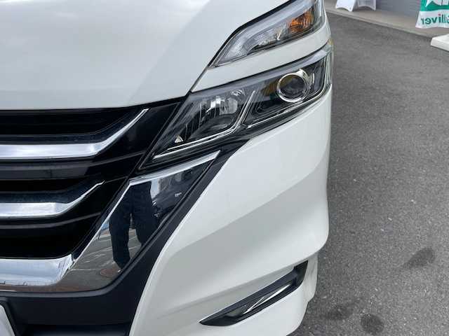 日産 セレナ ハイウェイスター 神奈川県 2016(平28)年 6.7万km ブリリアントホワイトパール 純正メモリナビ/MM516D-L/バックカメラ/ステアリングスイッチ/片側パワースライドドア/ALPINEフリップダウンモニター/ドライブレコーダー前後タイプ/スペアキー/ドアバイザー/プッシュスタート/ETC