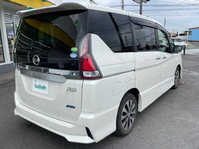 日産 セレナ ハイウェイスター 神奈川県 2016(平28)年 6.7万km ブリリアントホワイトパール 純正メモリナビ/MM516D-L/バックカメラ/ステアリングスイッチ/片側パワースライドドア/ALPINEフリップダウンモニター/ドライブレコーダー前後タイプ/スペアキー/ドアバイザー/プッシュスタート/ETC