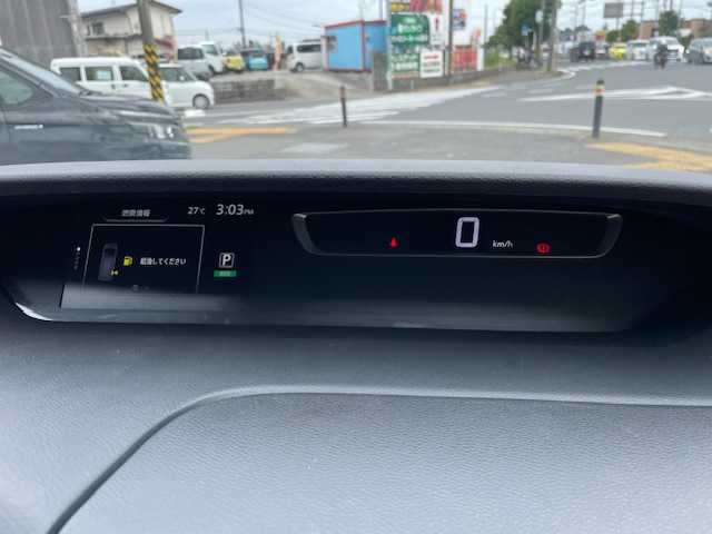 日産 セレナ ハイウェイスター 神奈川県 2016(平28)年 6.7万km ブリリアントホワイトパール 純正メモリナビ/MM516D-L/バックカメラ/ステアリングスイッチ/片側パワースライドドア/ALPINEフリップダウンモニター/ドライブレコーダー前後タイプ/スペアキー/ドアバイザー/プッシュスタート/ETC