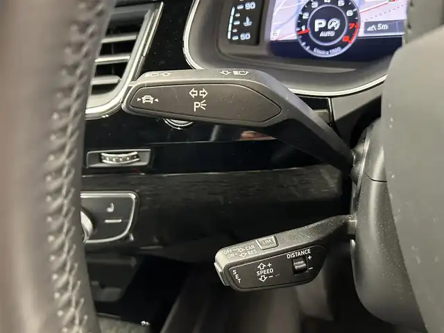 アウディ Ｑ７ ブラックスタイリング 岡山県 2019(令1)年 3.2万km ディープブラックパールエフェクト 125台限定車/特別装備/ブラックスタイリングパッケージ/10Yスポークグロスブラック9J×20AW/ブラックルーフレール/アッパーデコラティブパネル/ローワーデコティブパネル/ブラックヘッドライニング/Bose3Dサウンドシステム/フロアマットコンフォート/マトリクスLEDヘッドライト/S lineエクステリア/プライバシーガラス/アダプティブエアサスペンション/オールホイールステアリング/三列目シート/バーチャルコックピット/4ゾーンデラックスオートマチックエアコンディショナー/アウディサイドアシスト/アウディプレセンスリヤ/MMIナビゲーション