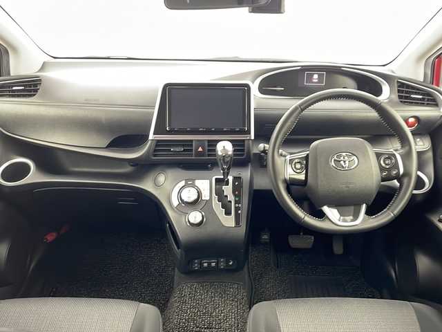 トヨタ シエンタ ファンベースG セーフティED 鹿児島県 2020(令2)年 2.2万km センシュアルレッドマイカ ＴＯＹＯＴＡセーフティセンス　/純正９型ナビ/（フルセグ/Bluetooth/DVD/CD）/パノラミックビューモニター　/バックカメラ/オートハイビーム　/ＬＥＤヘッドライト　/シートヒーター　/ビルドインＥＴＣ　/前後ドライブレコーダー　/ビルドインＥＴＣ　/ステアリングヒーター/純正フロアマット/レーンキープアシスト/両側パワースライドドア