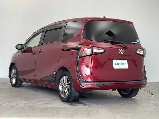 トヨタ シエンタ ファンベースG セーフティED 鹿児島県 2020(令2)年 2.2万km センシュアルレッドマイカ ＴＯＹＯＴＡセーフティセンス　/純正９型ナビ/（フルセグ/Bluetooth/DVD/CD）/パノラミックビューモニター　/バックカメラ/オートハイビーム　/ＬＥＤヘッドライト　/シートヒーター　/ビルドインＥＴＣ　/前後ドライブレコーダー　/ビルドインＥＴＣ　/ステアリングヒーター/純正フロアマット/レーンキープアシスト/両側パワースライドドア